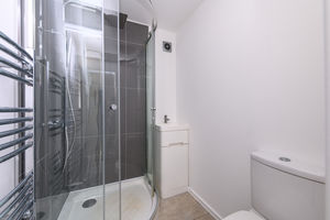 En-Suite Shower Room- click for photo gallery